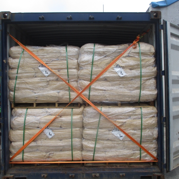 Bicarbonate d'aminoguanidine 2